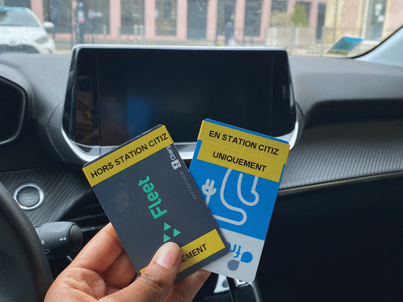 Cartes de recharges disponibles dans les véhicules électriques Citiz